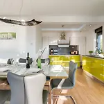 Сasa de vacaciones View Mit Blick Auf Wasser By Interhome