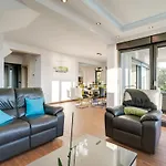 Сasa de vacaciones View Mit Blick Auf Wasser By Interhome