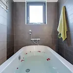View Mit Blick Auf Wasser By Interhome Сasa de vacaciones