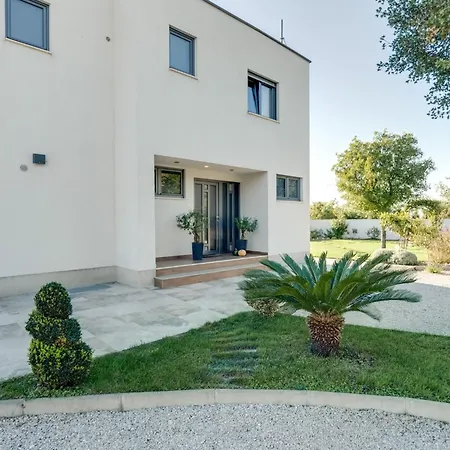 View Mit Blick Auf Wasser By Interhome *