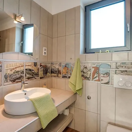 View Mit Blick Auf Wasser By Interhome تْسْغيكفانِتْسا