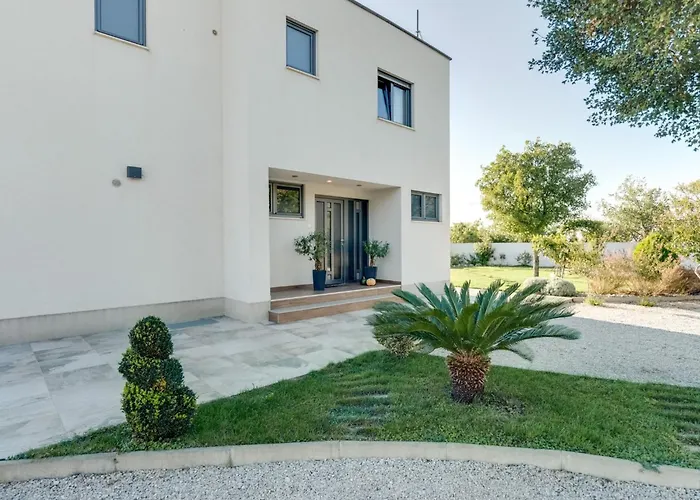 View Mit Blick Auf Wasser By Interhome *