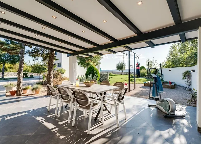 View Mit Blick Auf Wasser By Interhome Crikvenica