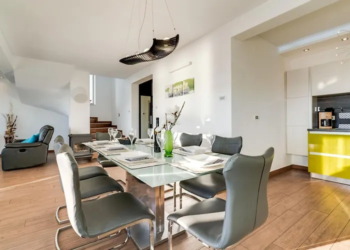 View Mit Blick Auf Wasser By Interhome Vikendica Crikvenica