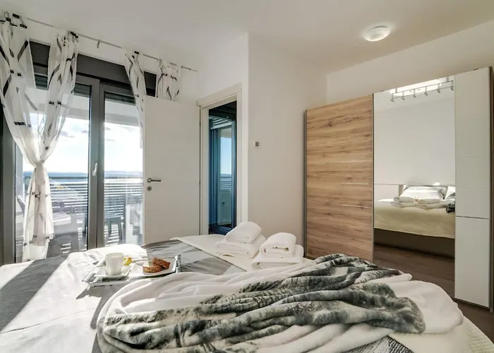 View Mit Blick Auf Wasser By Interhome * Crikvenica