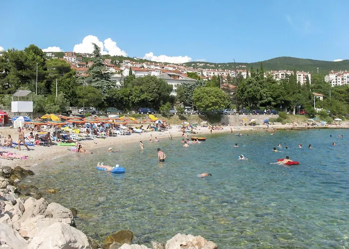 View Mit Blick Auf Wasser By Interhome